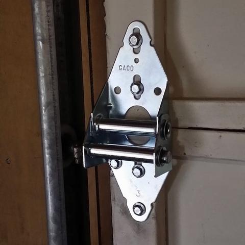 Broken hinge replacement (after)